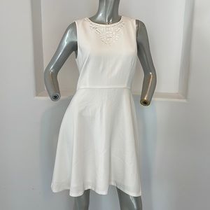 Trina Turk Sleeveless Crystal Embellished Neckline Dress White Size 8